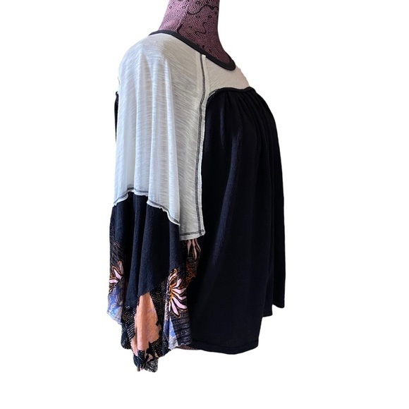 We The Free Free People Sz XS Friday Fever Boho Top Wing Sleeves - Picture 2 of 7